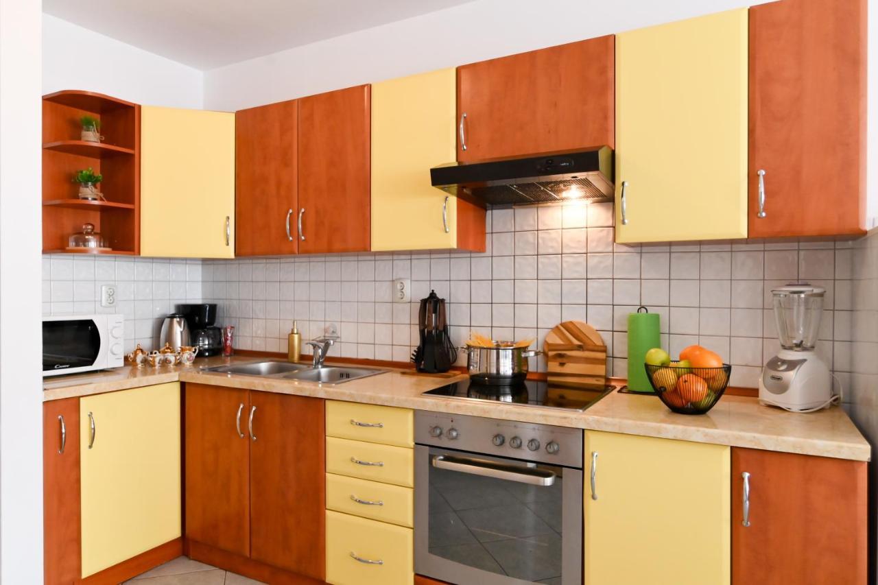 Ferienwohnung Rossy Rijeka Exterior foto